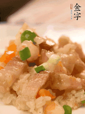 出鍋后撒點蔥花更香。